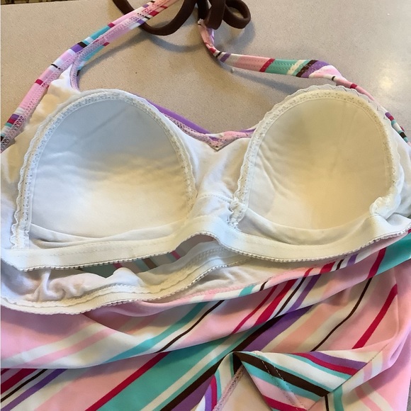 Swimsuit junior Two piece swimsuit halter style. - Picture 2 of 4